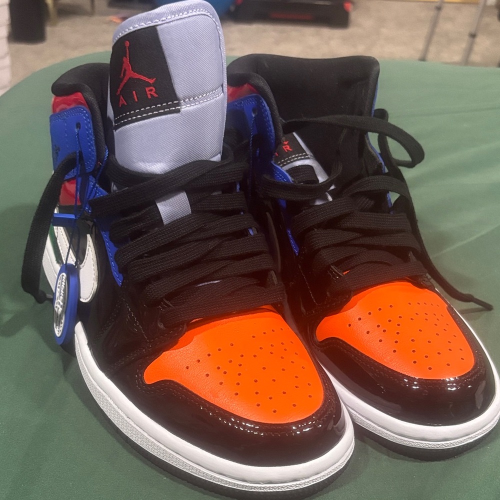 Jordan High-Top Sneakers - Orange / Black / Blue